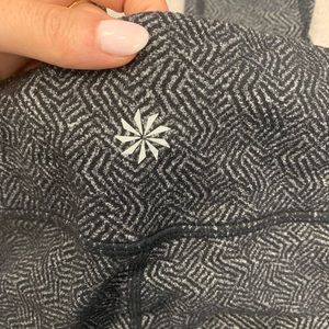 Athleta XS amazing leggings! 7/8 length 💕